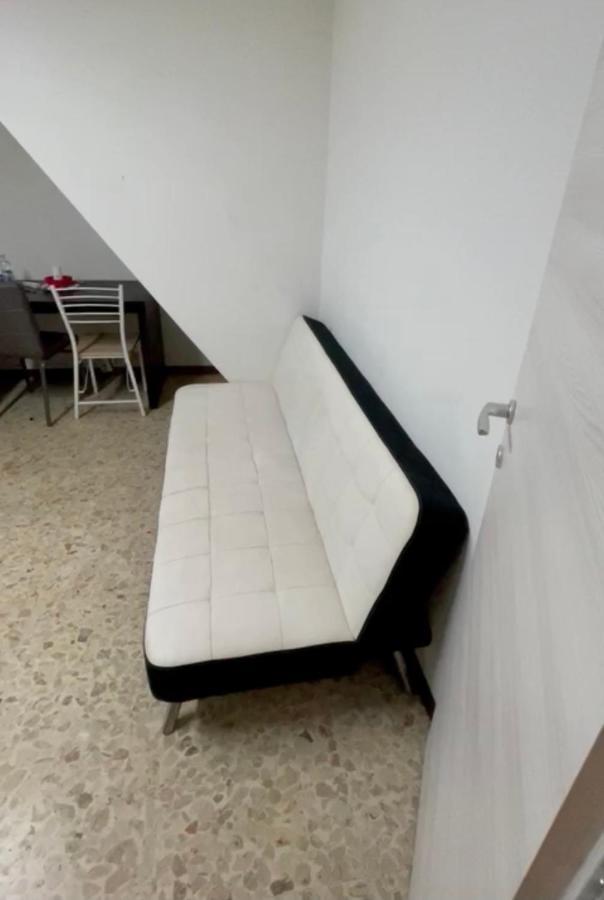 Отель Caf Immobiliare Модена Экстерьер фото